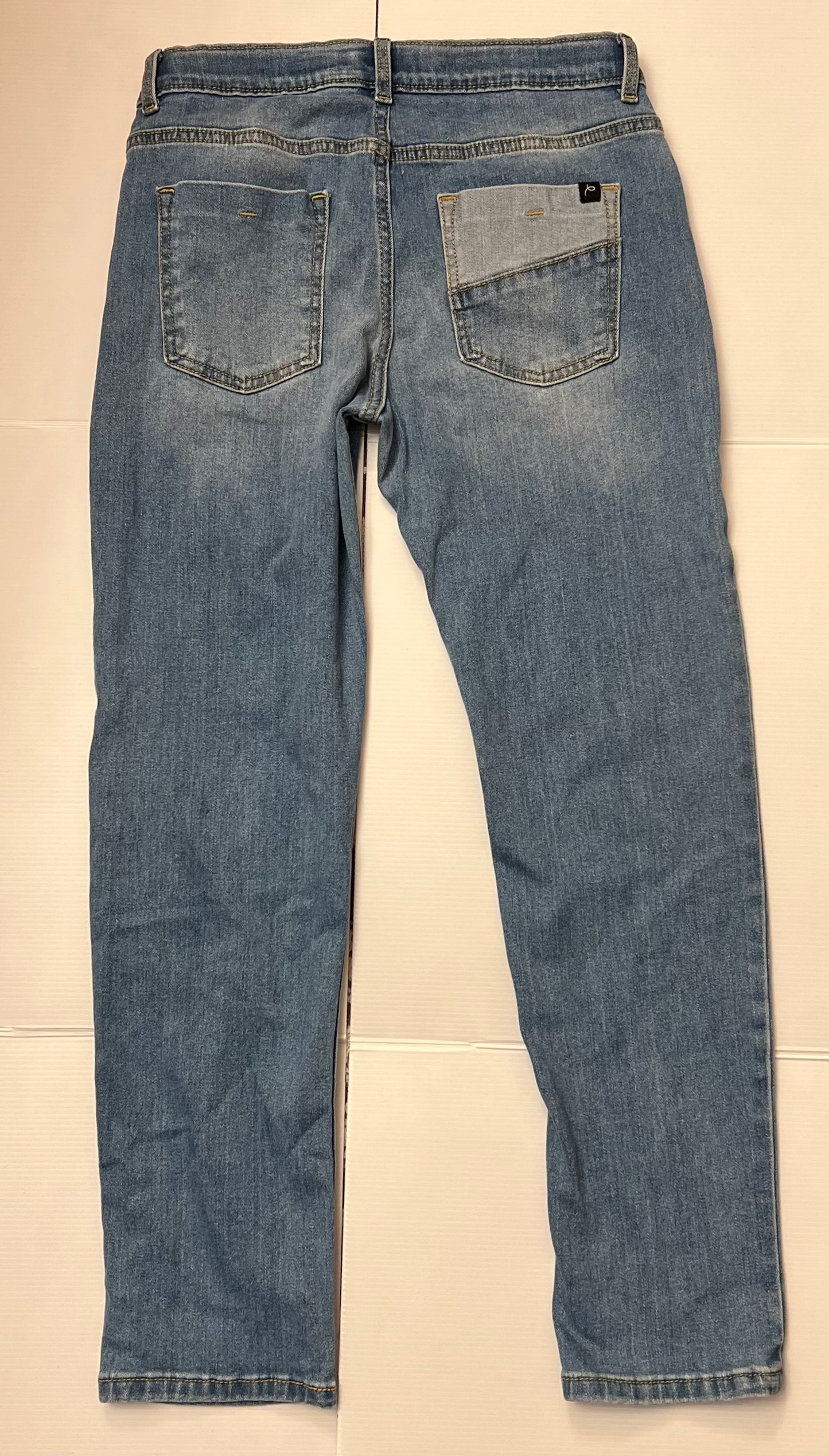 Art Class Teens Relaxed,  Tapered Blue,  Medium Wash Denim Jeans, Size 14