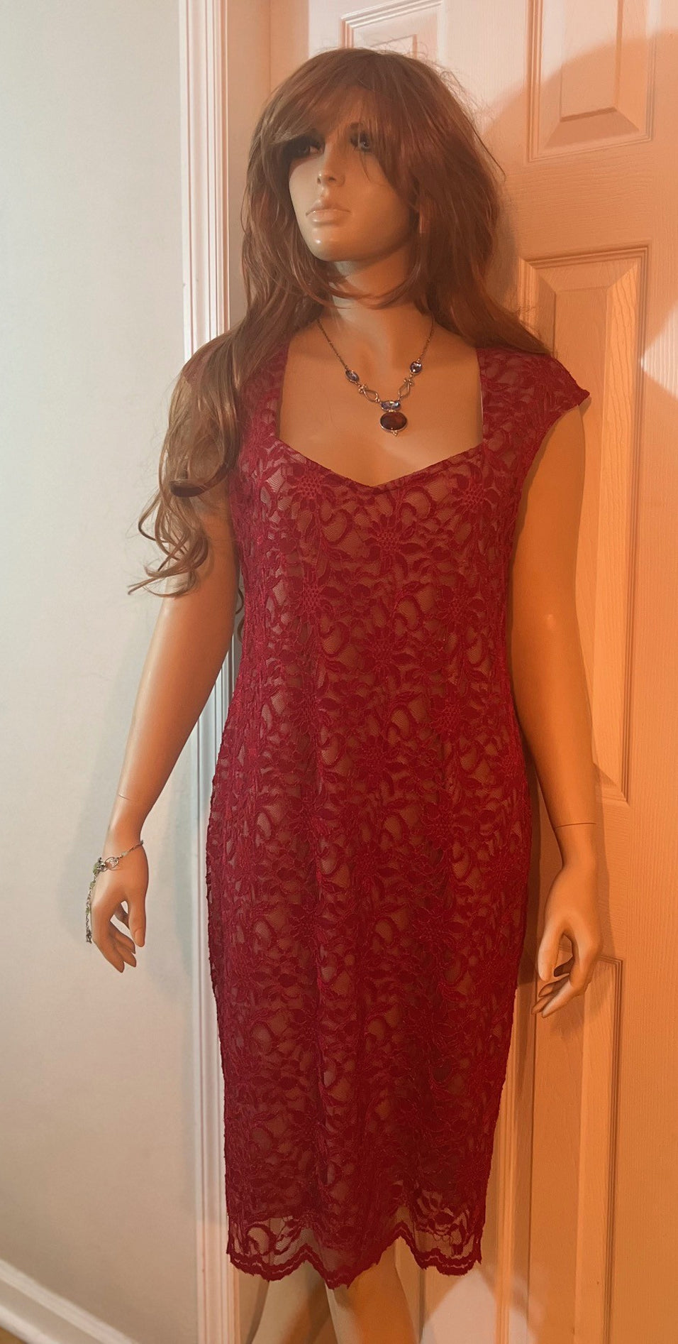 Tiana B. Red Floral Lace Sheath Dress Sweetheart Cap Sleeve, Size 12