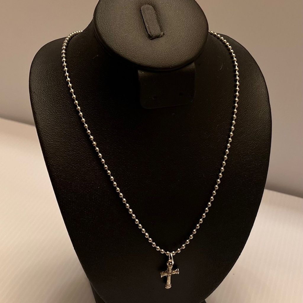 Elegant Silver Toned Cross Pendant Necklace