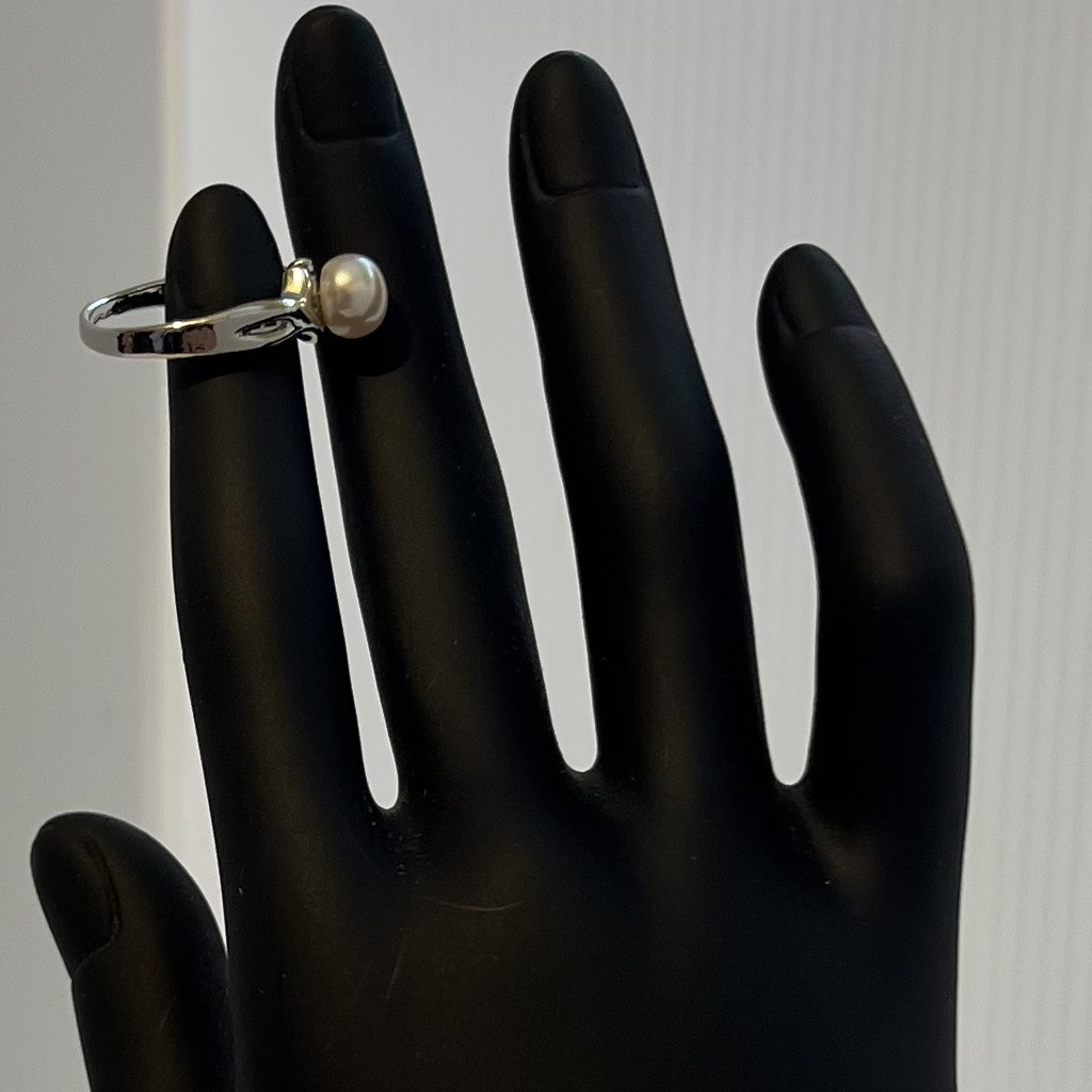 Cultured Freshwater Pearl Silver Ring
