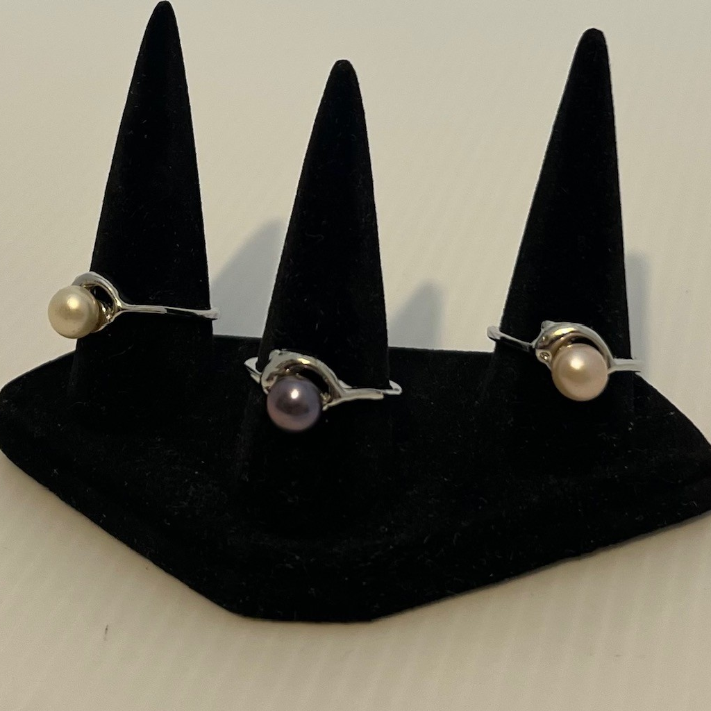 Freshwater Cultured Pearl Dolphin Silver Ring