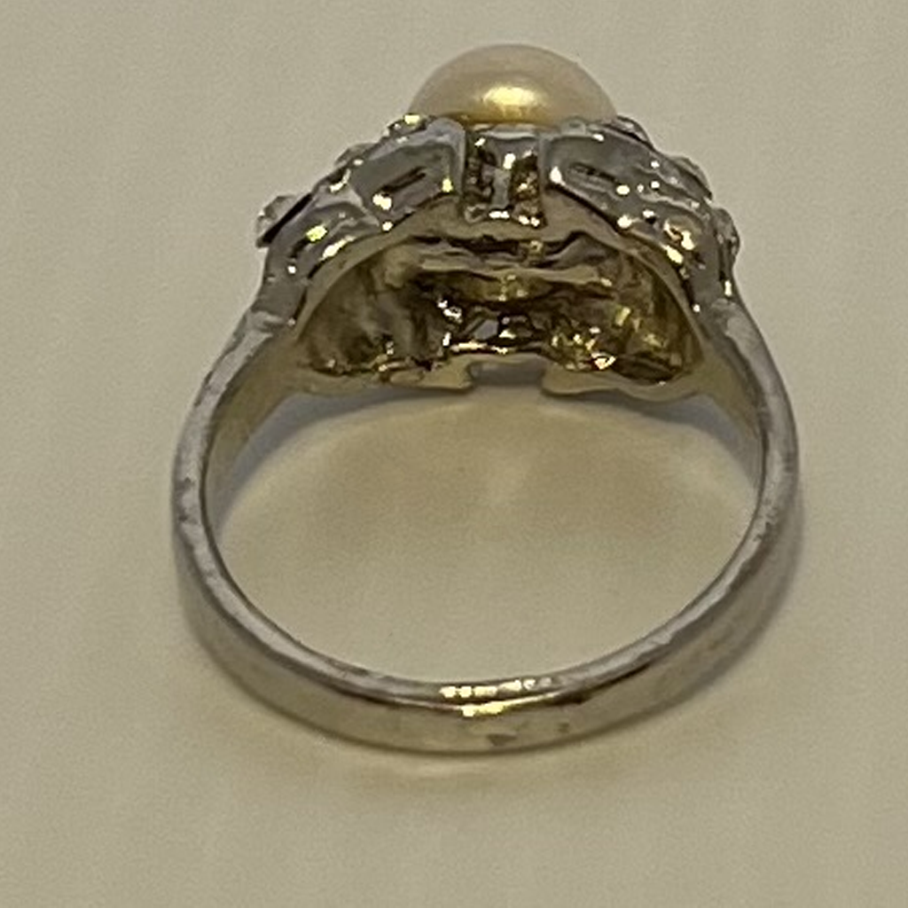 Elegant White Freshwater Pearl Silver Toned Butterfly Ring