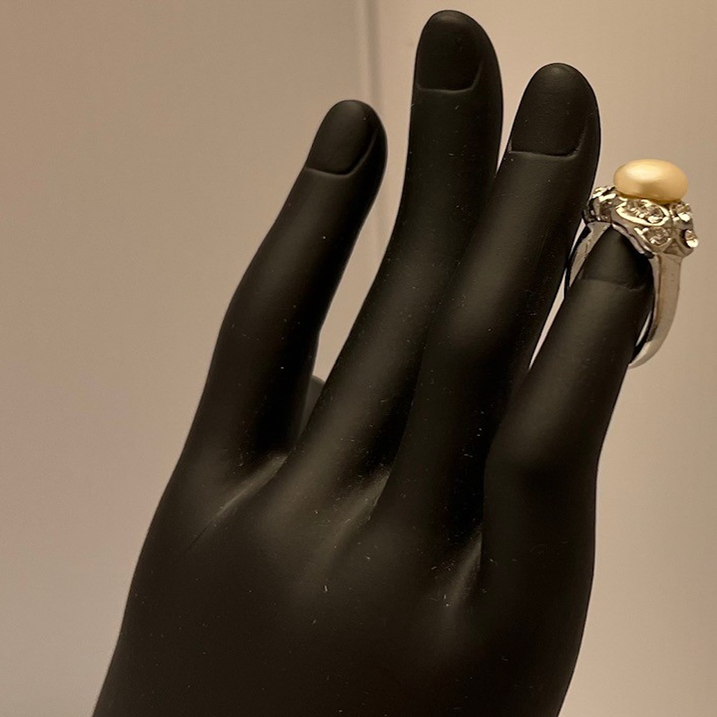 Elegant White Freshwater Pearl Silver Toned Butterfly Ring