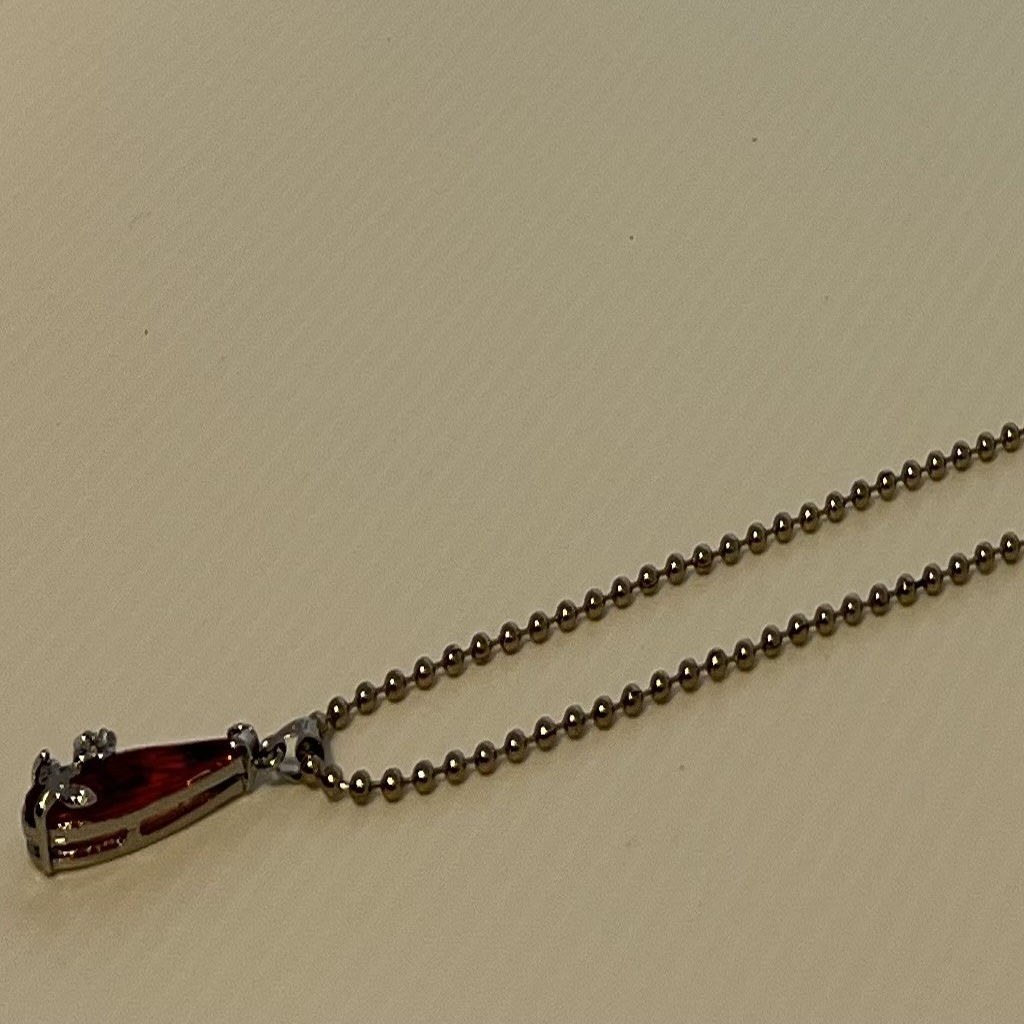 Elegant Flower-Red Pendant Silver Toned Necklace